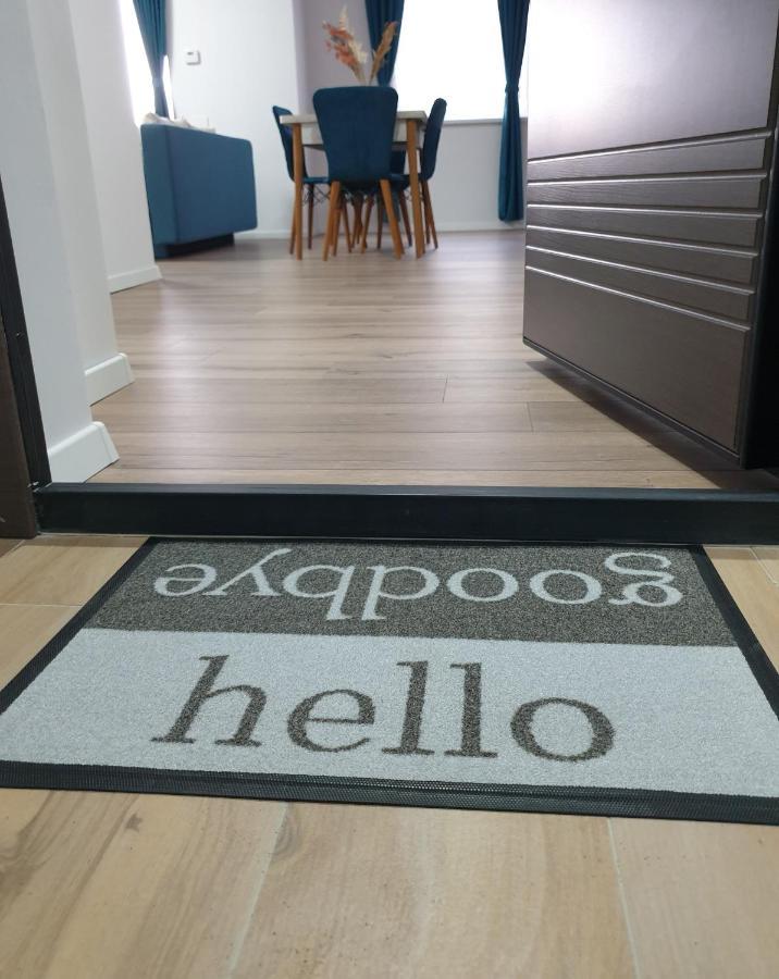 Iosia Apartment 203 Орадеа Екстериор снимка